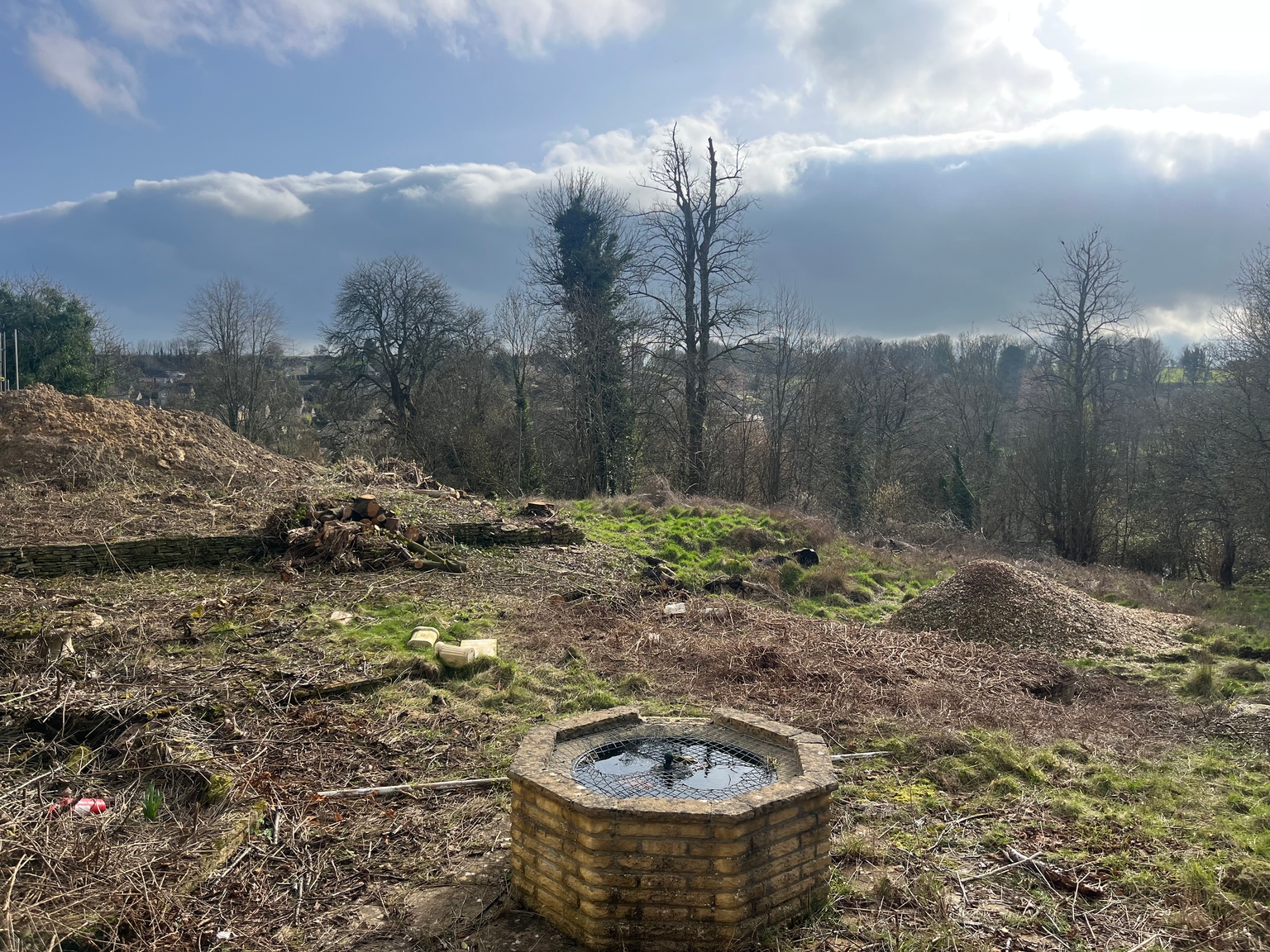 Amazing view in the sun from the rear of the Old Quarries West and East