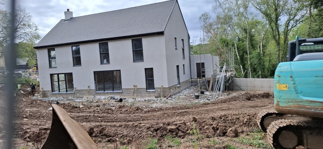 Photo of Plot 17 progress courtesy of our Plot 17 buyer 